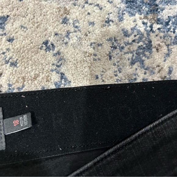 Torrid Black Bombshell Skinny Distressed Jeans Size 18 - Picture 8 of 11
